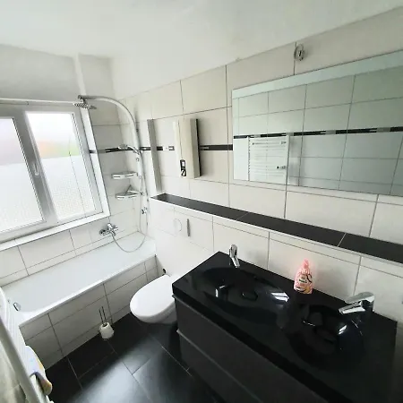 Pottmensch Oberhausen 3 Schlafzimmer Экстерьер фото